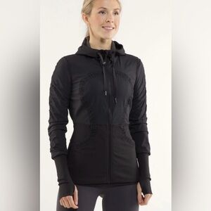 Lululemon Woman’s Dance Studio Jacket Reversible in Black size Medium Athleisure
